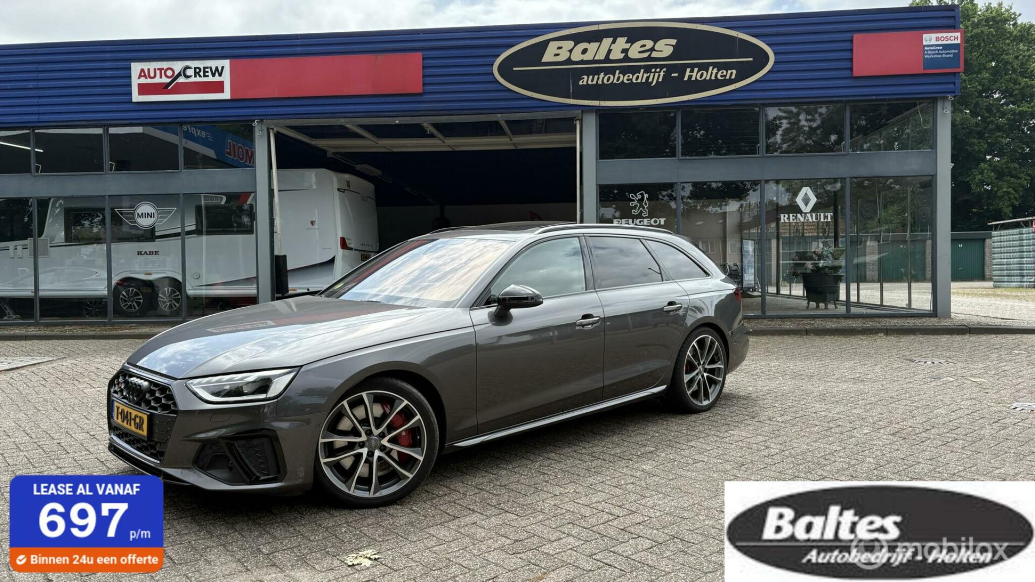 Audi-S4-0