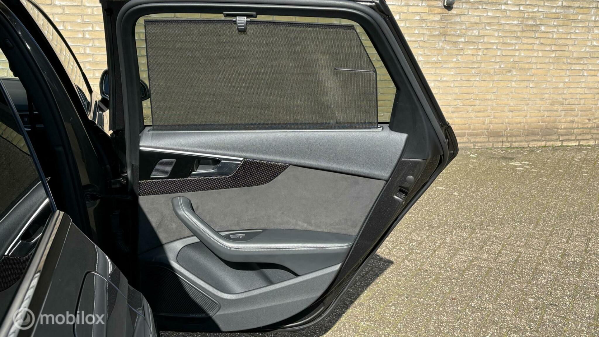 Audi-S4-30